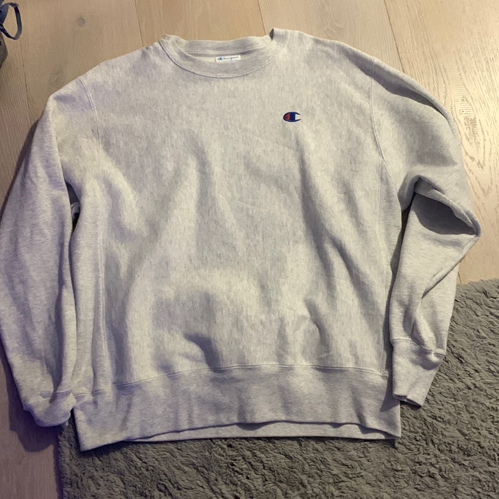 Champion crew neck size large